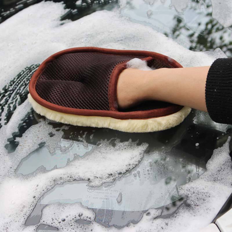 Supreme Slick Mitt